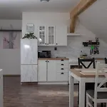 Zlate Slunce, 150m2, Az 12 Osob Апартаменты Petrovice (Benesov)