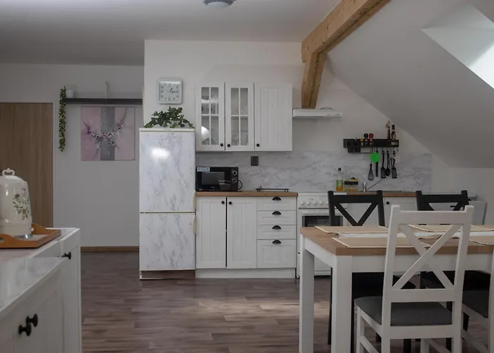 Zlate Slunce, 150m2, Az 12 Osob 公寓 Petrovice (Benesov)